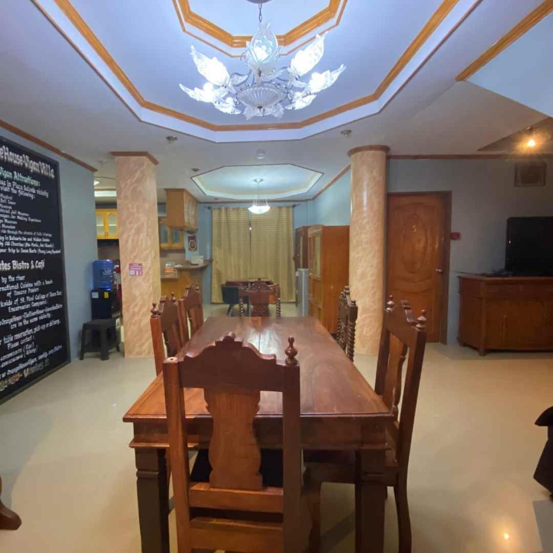 The River House - Loft Unit - Виган Экстерьер фото