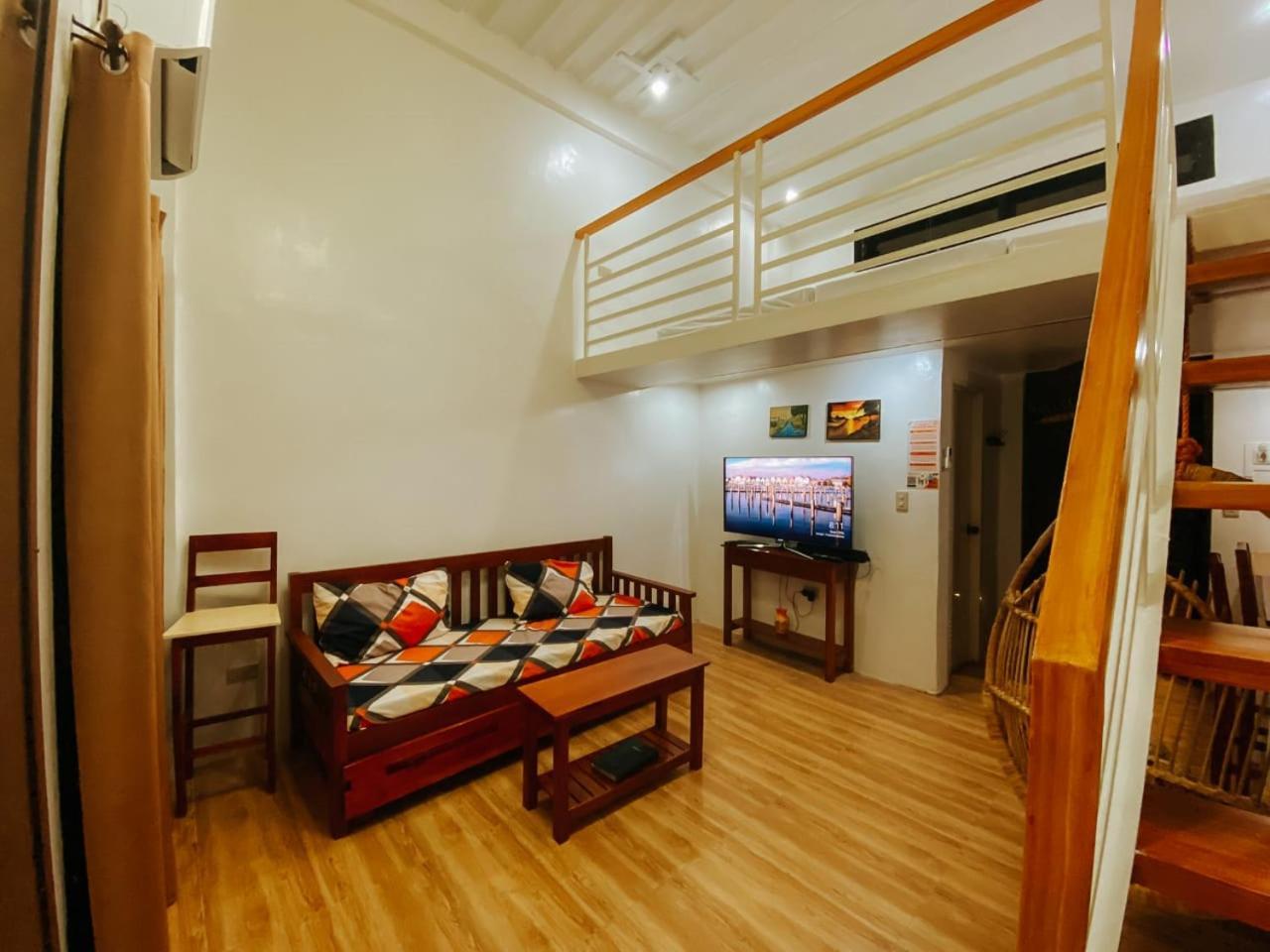 The River House - Loft Unit - Виган Экстерьер фото