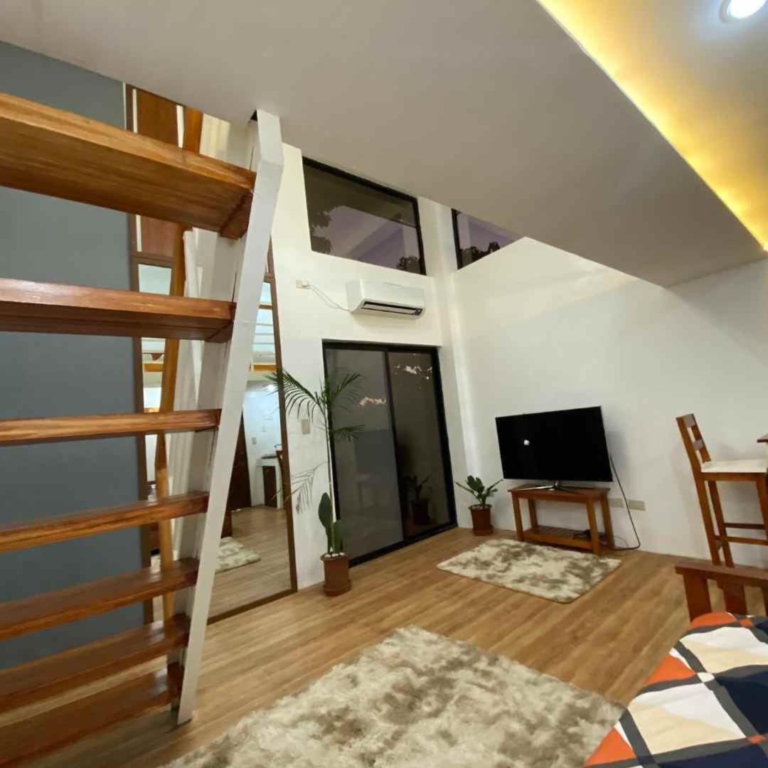 The River House - Loft Unit - Виган Экстерьер фото
